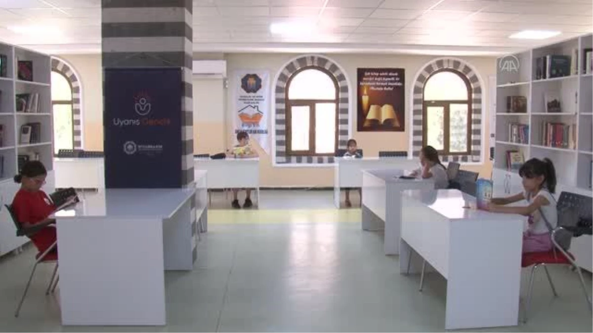Diyarbakır\'da bilgievlerinde sınava hazırlanan öğrenciler hayallerine kavuştu