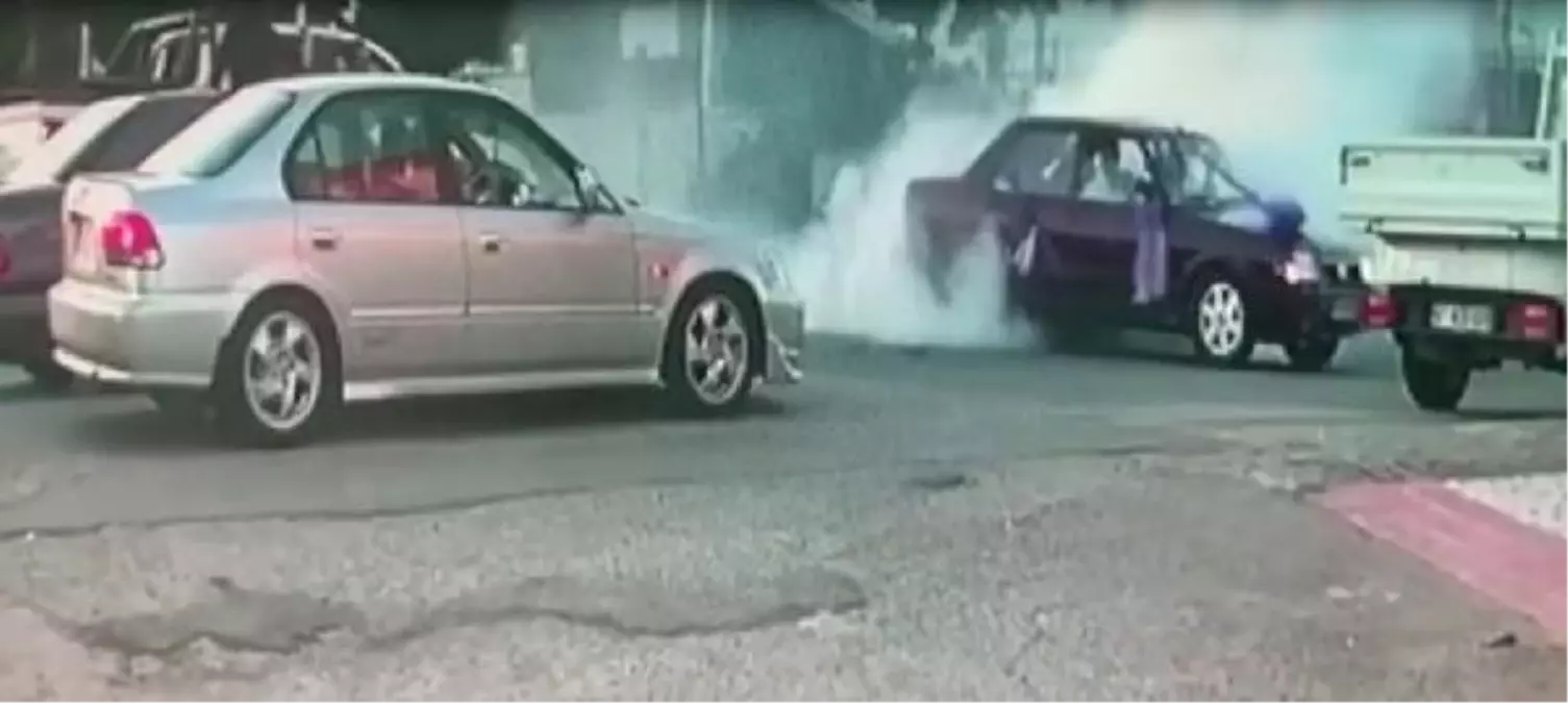 Düğün konvoyunda drift yapan sürücüye 9 bin TL ceza kesildi, aracı trafikten menedildi