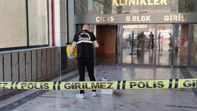 Son dakika haber... Elazığ'da hastanede silahlı kavga: 2 yaralı Son dakika haber... Elazığ'da hastanede silahlı kavga: 2 yaralı