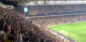 Dinamo Kiev'in golü Fenerbahçeli taraftarı sinirlendirdi! Statta dakikalarca 'Vladimir Putin' tezahüratı yapıldı