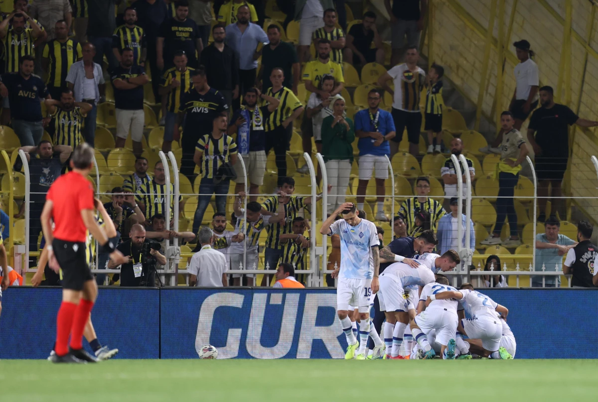 Fenerbahçe, Avrupa Ligi 3. Eleme Turu\'nda Slovacko ile karşılaşacak
