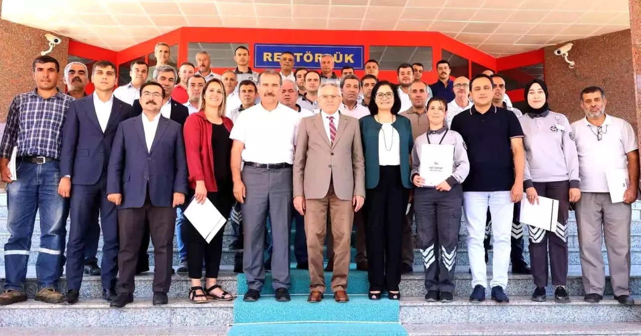 Orman yangınına müdahale eden GAÜN personelleri ödüllendirildi