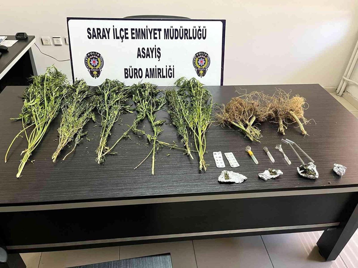 Saray polisinden uyuşturucu operasyonu