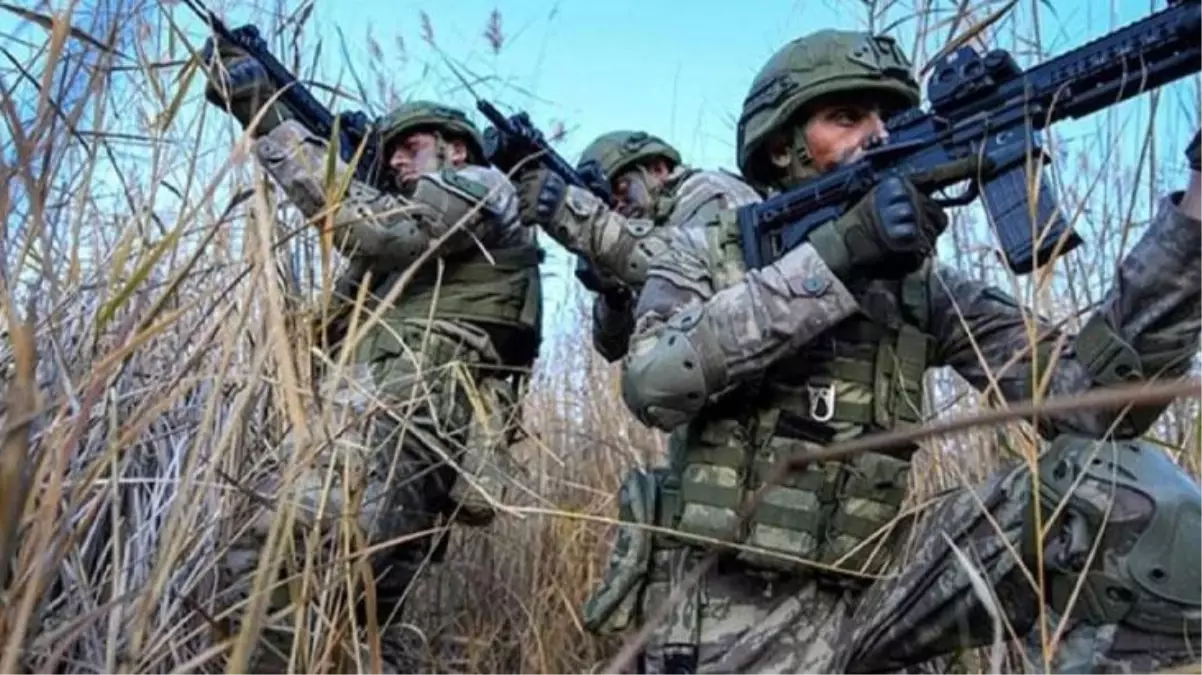 Şehitlerimizin intikamı alındı! Fırat Kalkanı ve Barış Pınarı bölgesinde çok sayıda terörist etkisiz hale getirildi