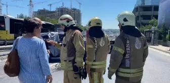 ZEYTİNBURNU'DA BARİYERLERE ÇARPAN CİP TAKLA ATTI; 4 YARALI