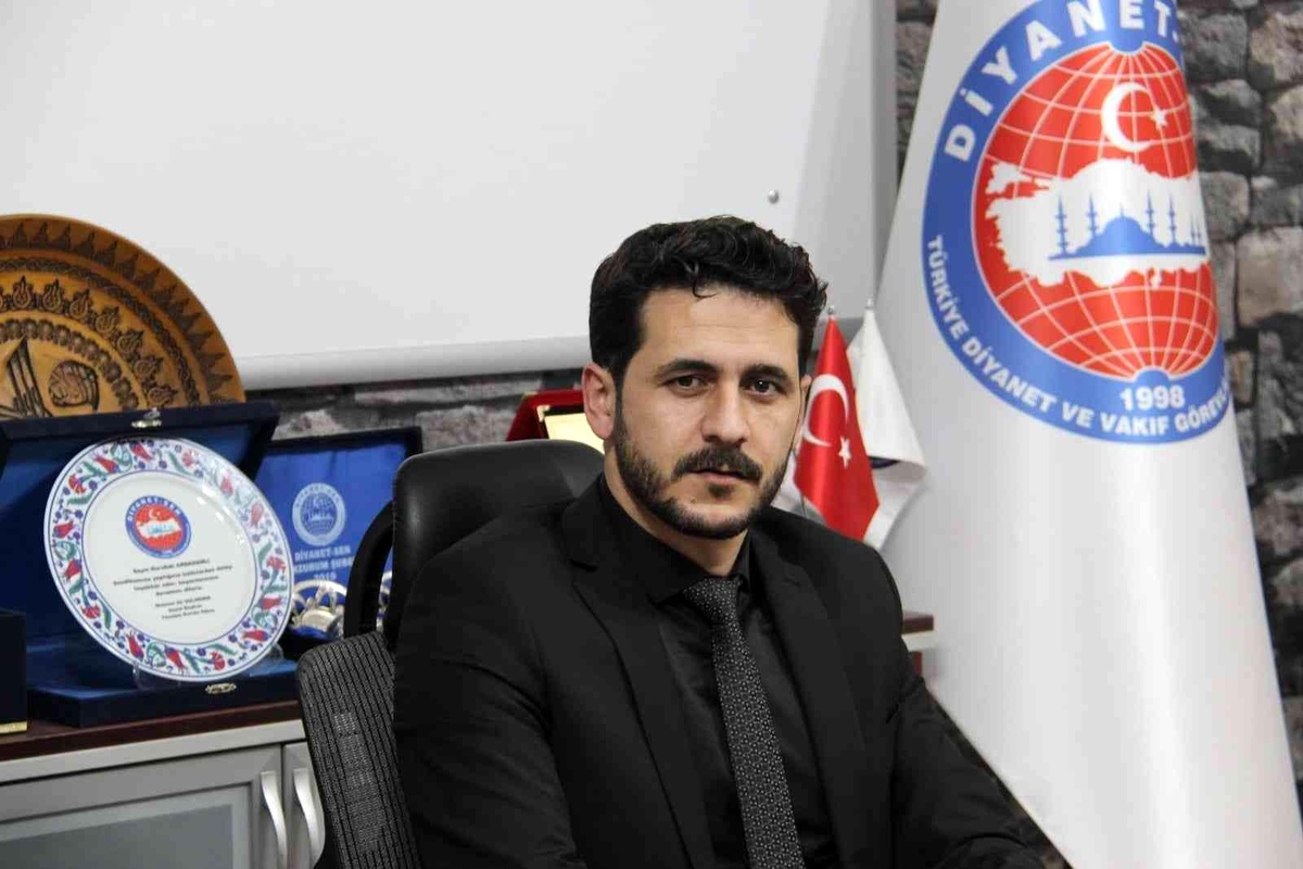 Ardahanlı: "Sosyal medya dine ve dindarlara saldırı platformu haline getirilmemelidir"