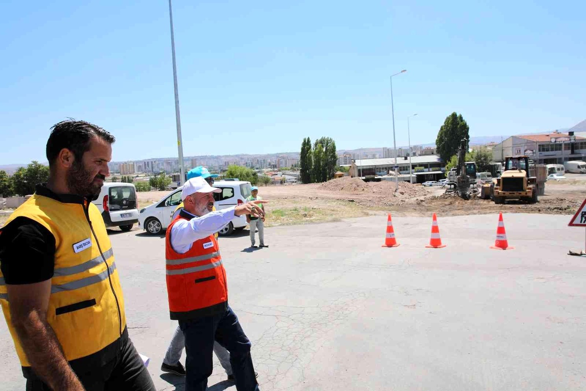 Başkan Çolakbayrakdar\'dan Doğu Sanayi Bölgesinde tarihi hamle