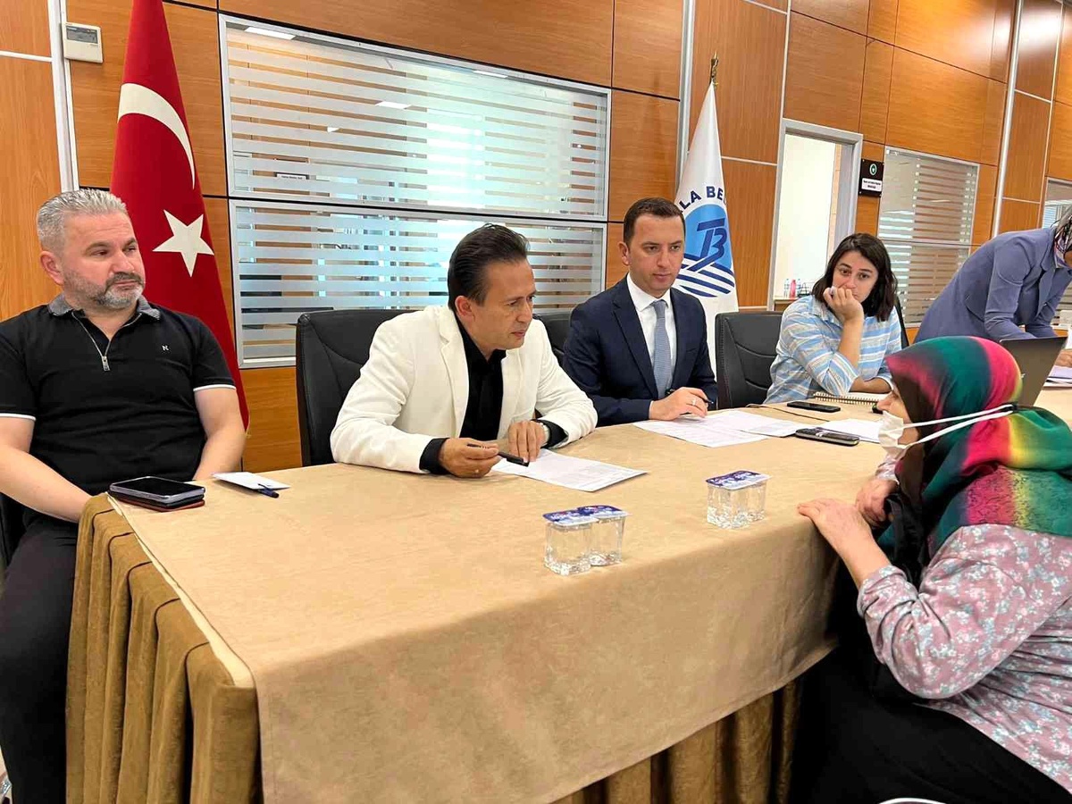 Başkan Yazıcı, Halk Günü\'nde Tuzlalı vatandaşlar ile bir araya geldi