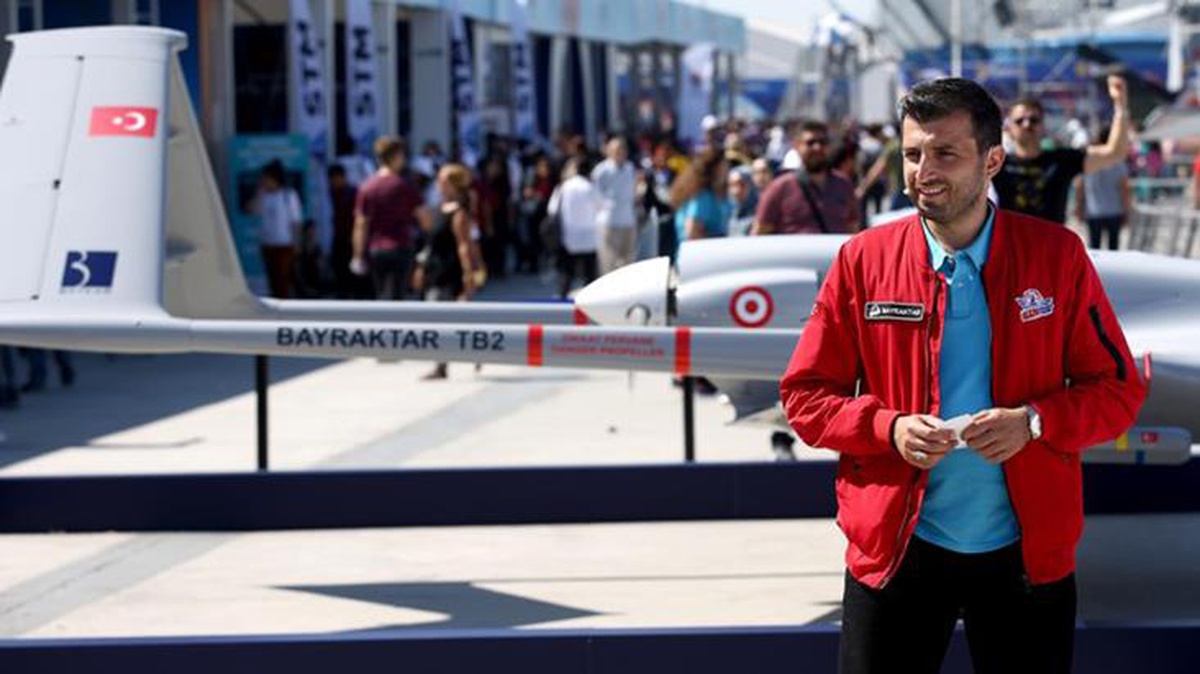 Baykar\'dan Ukrayna\'ya "Bayraktar TB2" jesti! Bağış toplayan Polonyalılara "Bağışlarınızı Ukrayna\'ya iletin" mesajı