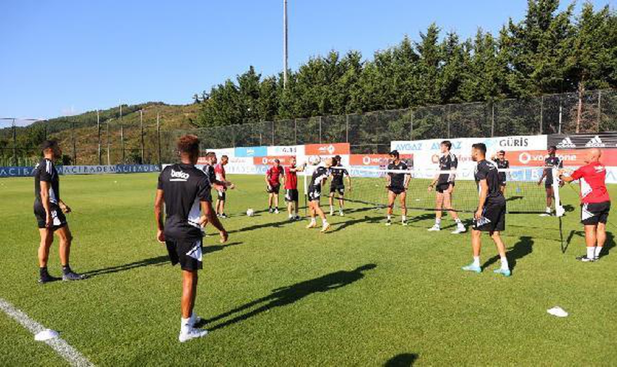 Beşiktaş\'ta yeni sezon hazırlıkları sürüyor