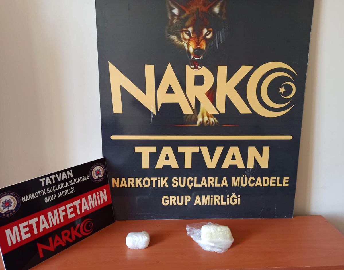 Bitlis\'te iki şüpheli 412 gram sentetik uyuşturucuyla yakalandı