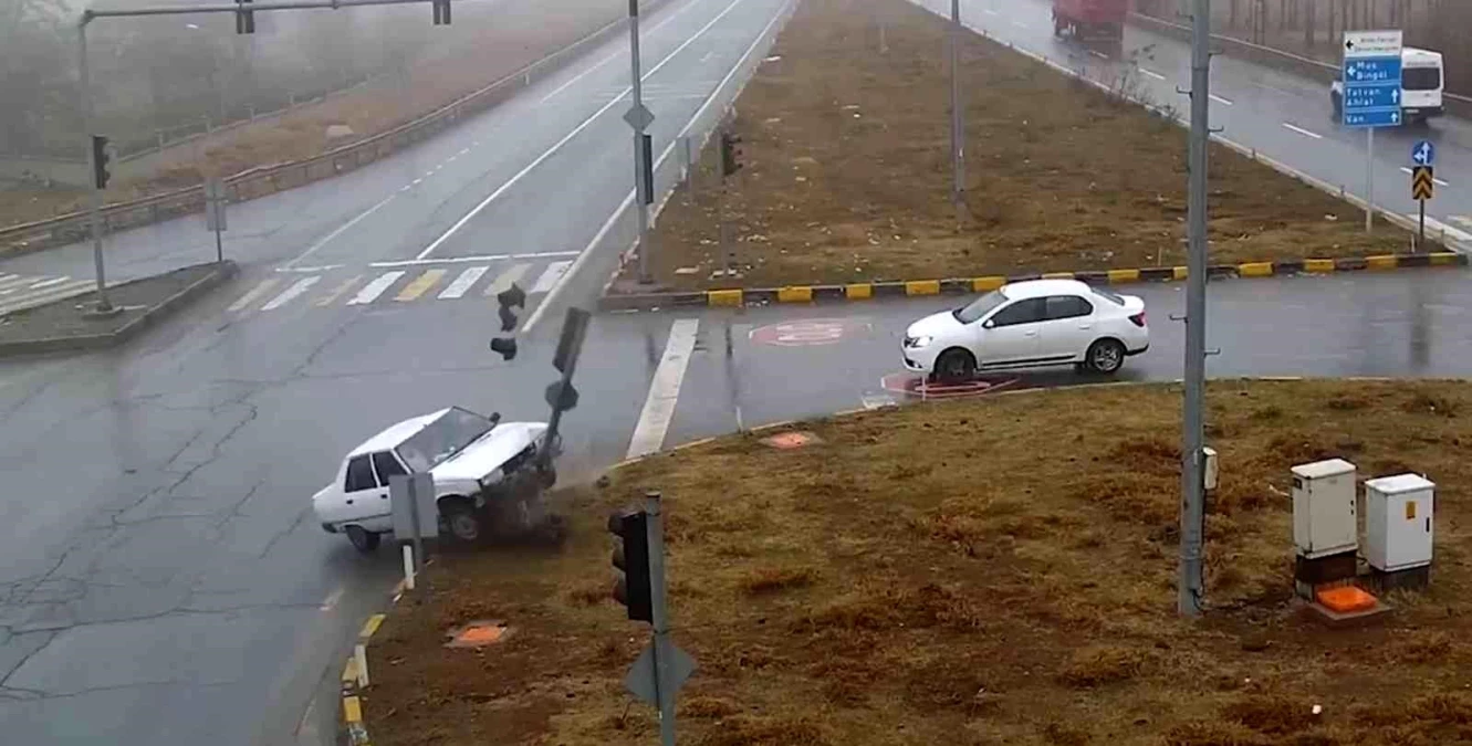 Bitlis\'teki kazalar kameralara yansıdı