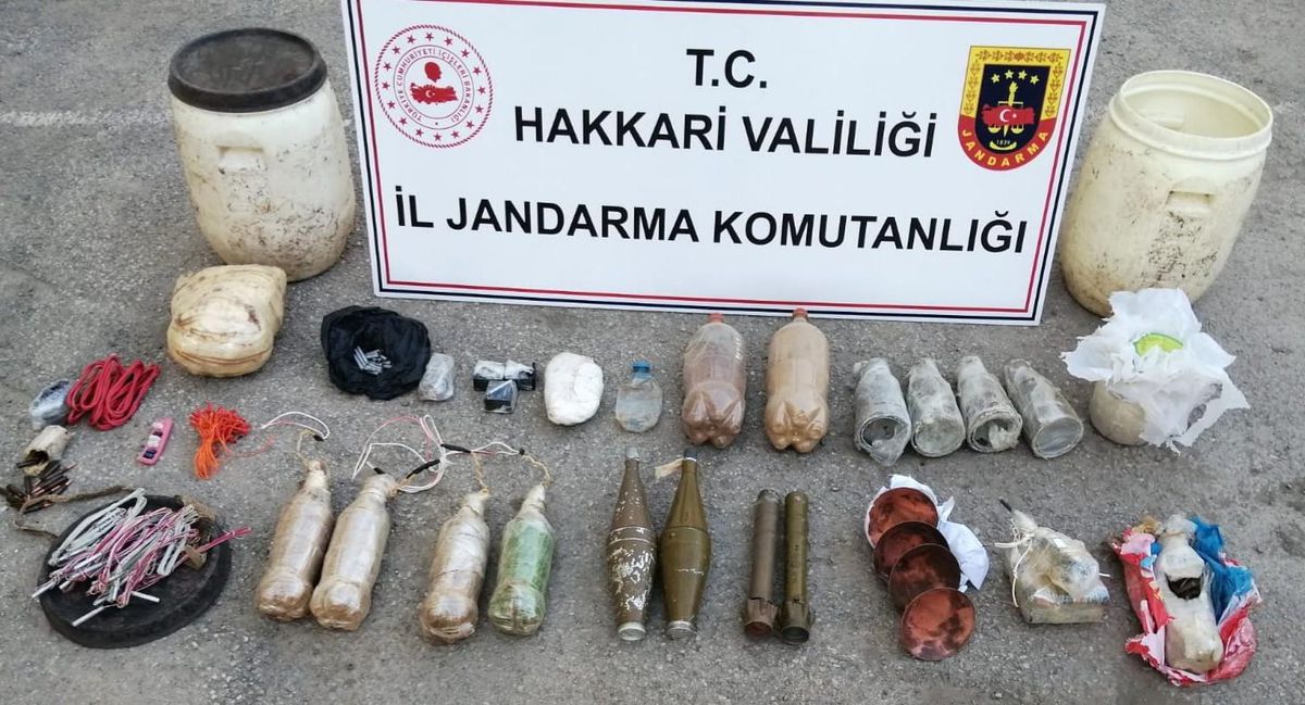 Hakkari\'de çok sayıda mühimmat ele geçirildi, 6 örgüt mensubu yakalandı