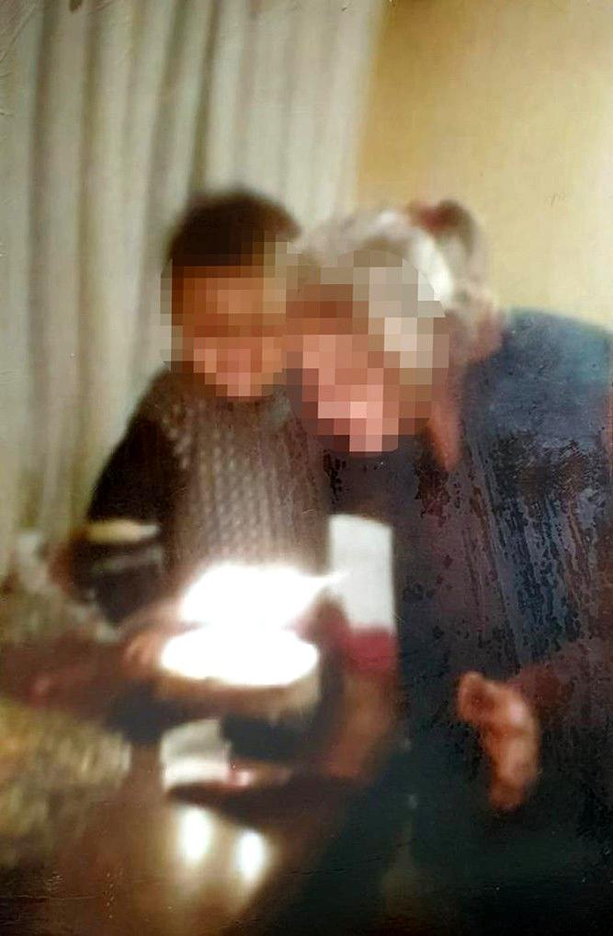 Çöp evden çıkan Cem Muhammet\'in geçmişte kalan mutlu anları