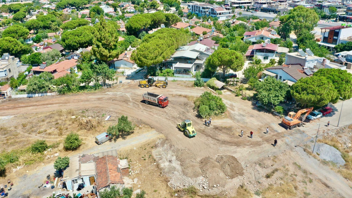 Didim\'in Yolları Yenileniyor
