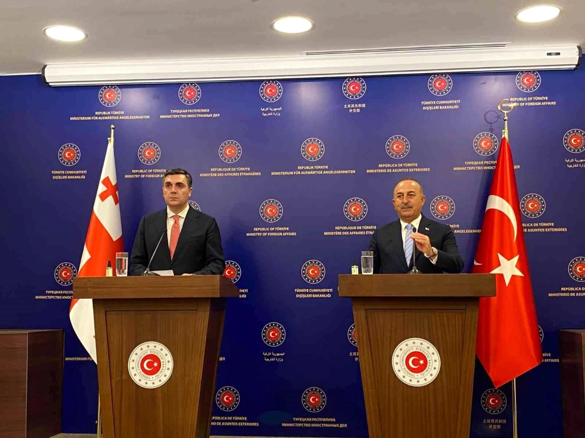 Dışişleri Bakanı Mevlüt Çavuşoğlu\'ndan tahıl koridoru anlaşmasına ilişkin açıklama