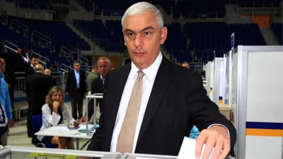 Fenerbahçe\'de yönetim kurulu üyesi Ömer Temelli tüm görevlerinden istifa etti