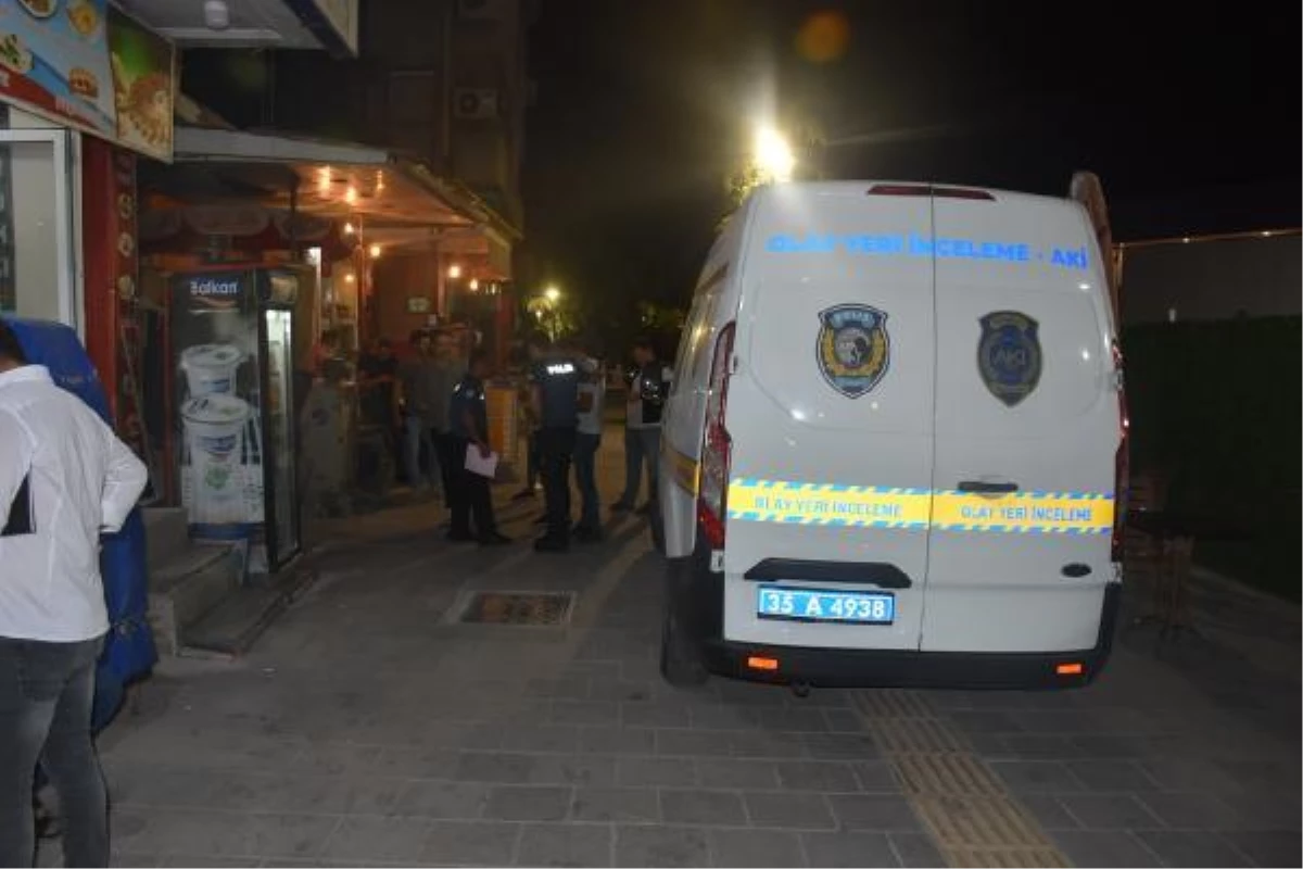 İzmir\'de metruk evde cinayet