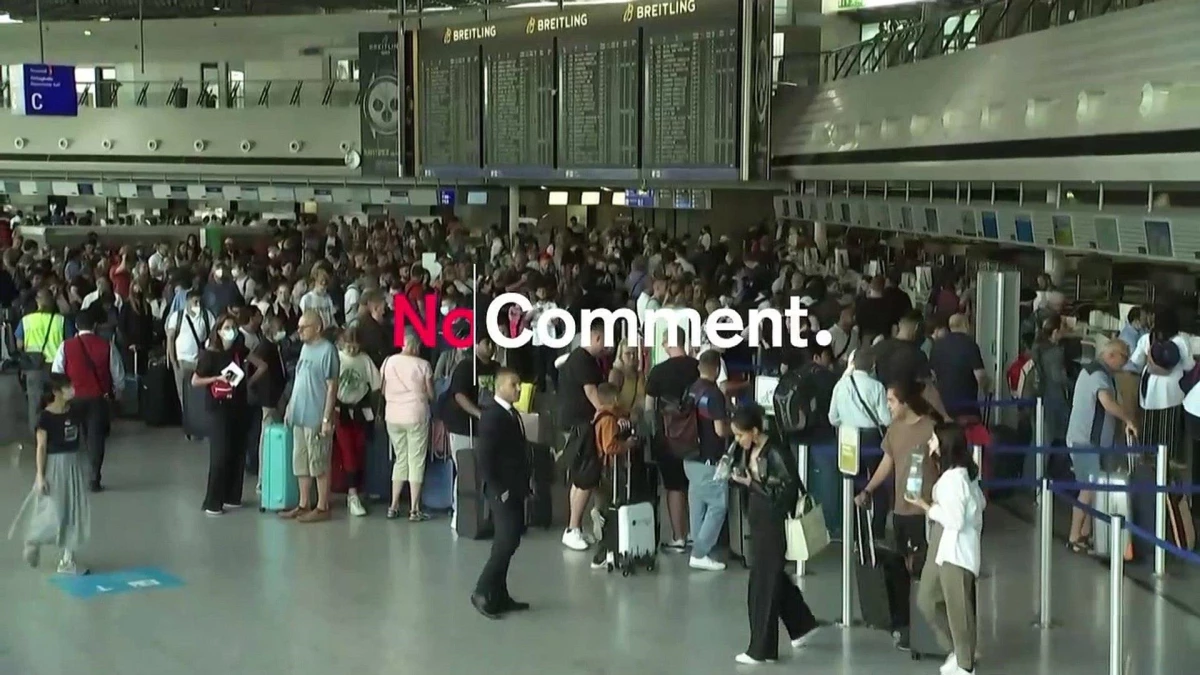 Lufthansa grevi tatilcileri vurdu, binlerce yolcu havaalanlarında mahsur kaldı