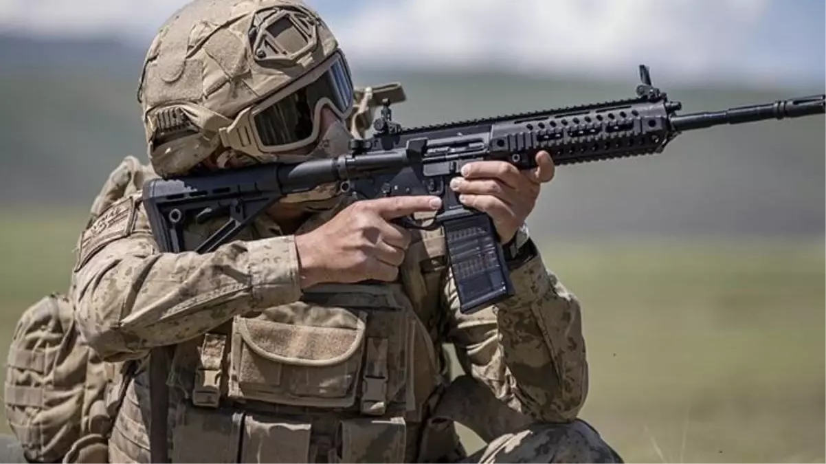 Saldırı hazırlığındaki 4 PKK/YPG'li terörist öldürüldü