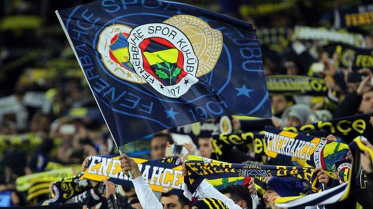 Fenerbahçe\'den Putin tezahüratıyla ilgili ilk açıklama: Kulübümüzün duruş ve değerlerini temsil etmiyor