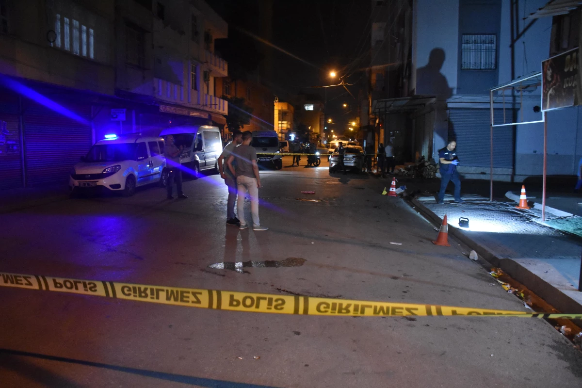 Adana\'daki silahlı saldırının şüphelileri kovalamaca sonucu yakalandı