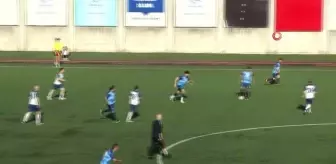 Bağcılar Yaz Spor Okulunun kapanışında ünlüler maç yaptı