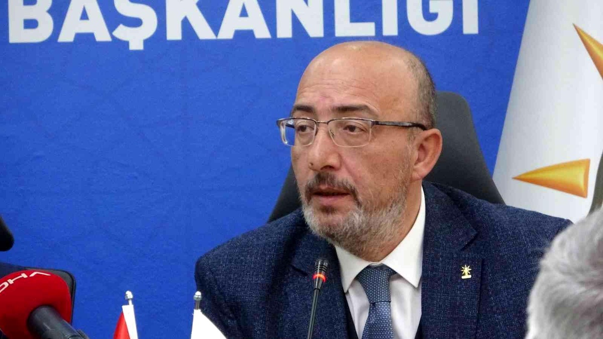 Başkan Önsay: "Samanpazarı bölgesine 4 Hekimlik Aile Sağlığı Merkezi yapılacak"