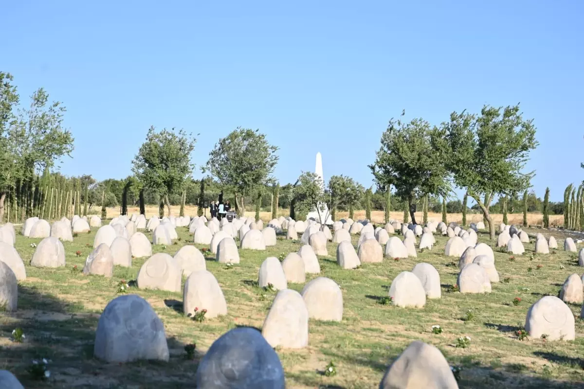 Çanakkale şehidi Balıkesirliler anısına yapılan "Kanlıdere Şehitliği" açıldı