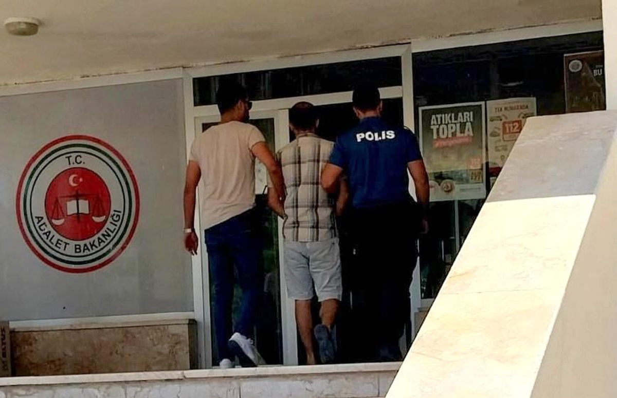 İş yeri deposundan hırsızlık yapan zanlı yakalandı
