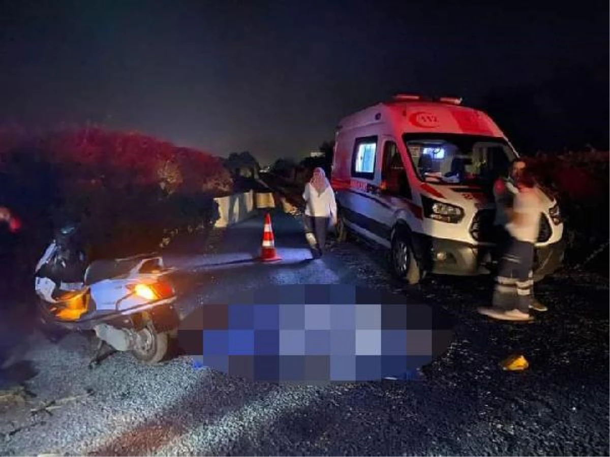 İzmir\'de motosiklet devrildi: 1 ölü, 1 yaralı