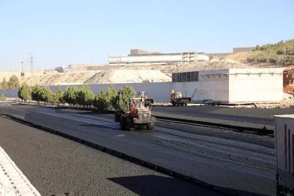 Atık suların kapattığı TAG Otoyolu gün içerisinde ulaşıma açılacak