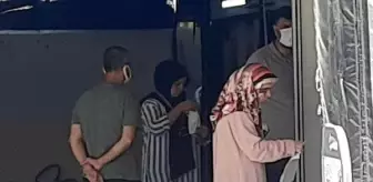 Koronavirüs testi için hastaneye gidenlerin 'maske' umursamazlığı