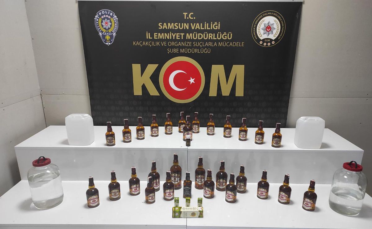 Samsun\'da kaçakçılık operasyonunda 2 zanlı yakalandı
