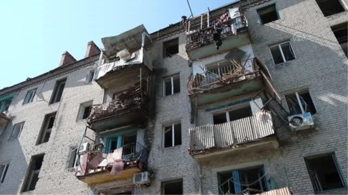 SLOVYANSK - Donetsk\'in Ukrayna hakimiyetindeki şehirleri saldırı altında
