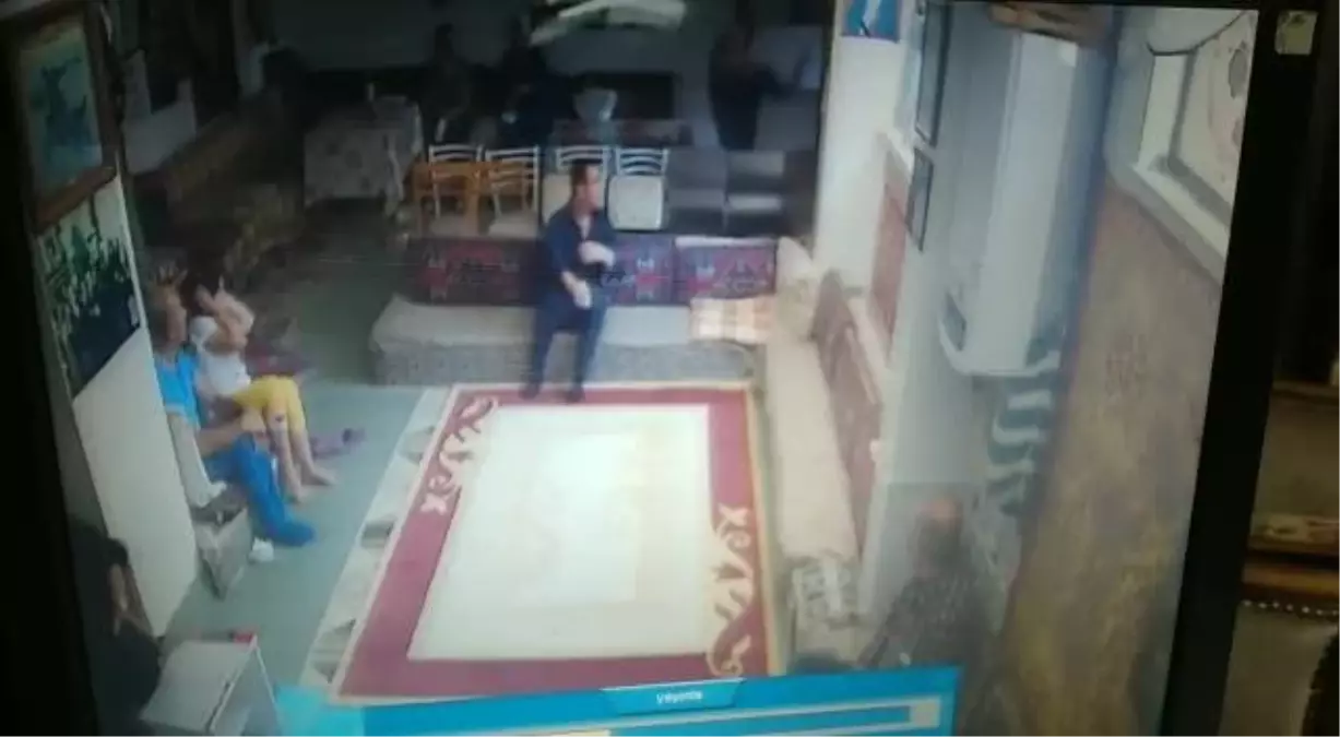 Ankara Mamak'ta, İbadet Sırasında Cemevine Saldırı