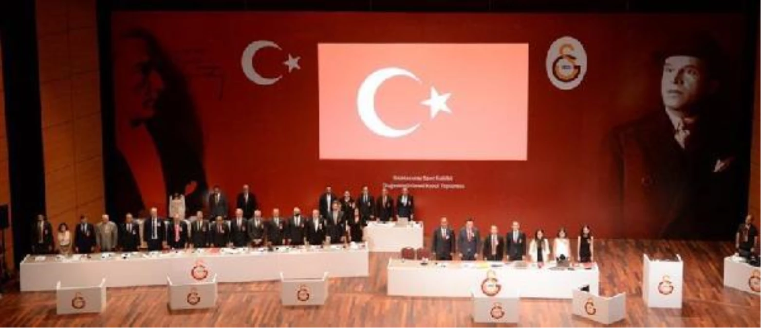 Galatasaray\'da Olağanüstü Genel Kurul Toplantısı yapıldı