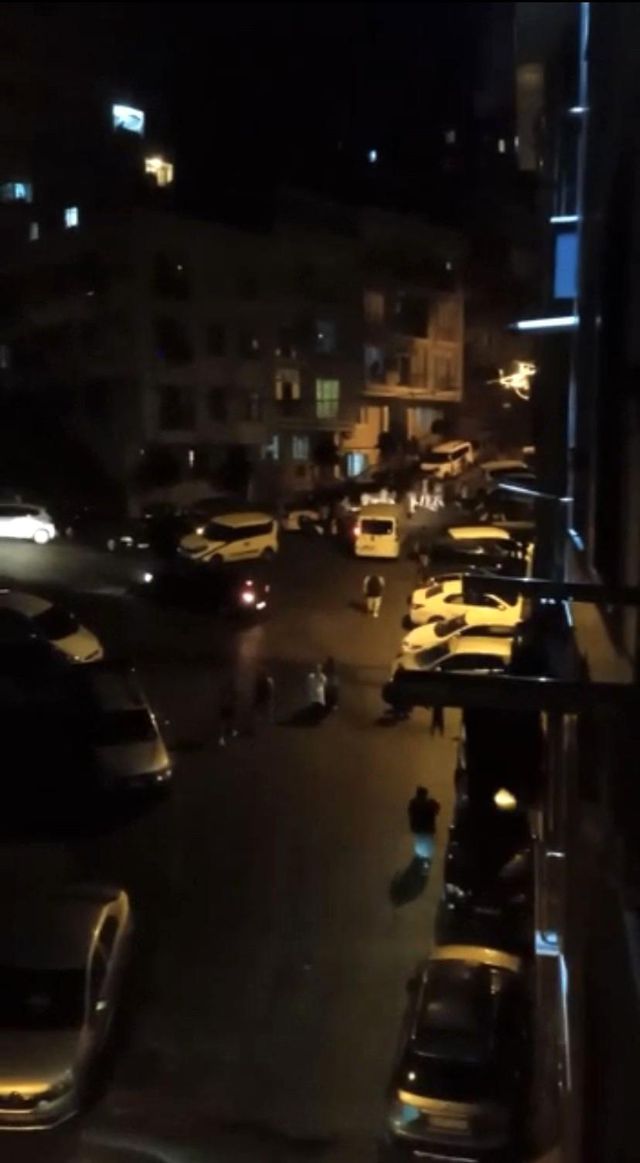 Sokak ortasında korkunç cinayet! Bıçak darbesini direkt kalbine indirdi