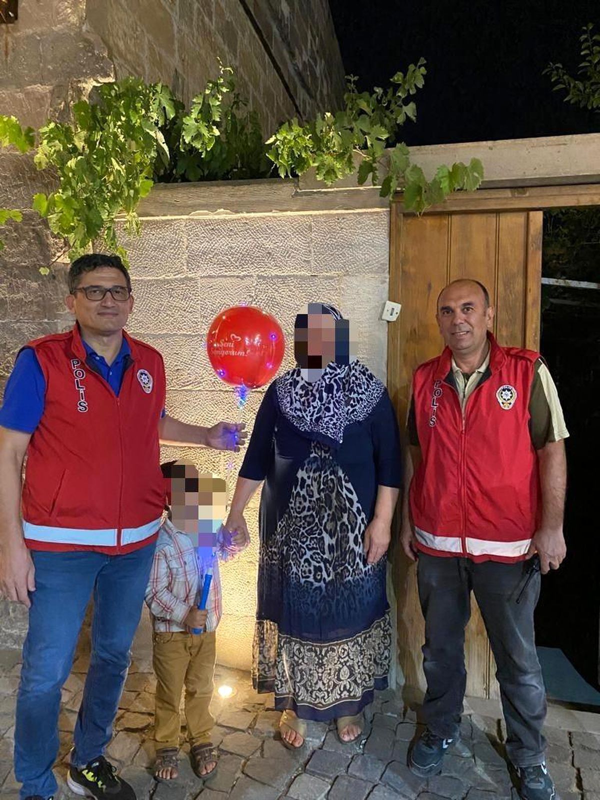 Kaybolan çocuğu Güven Timleri buldu