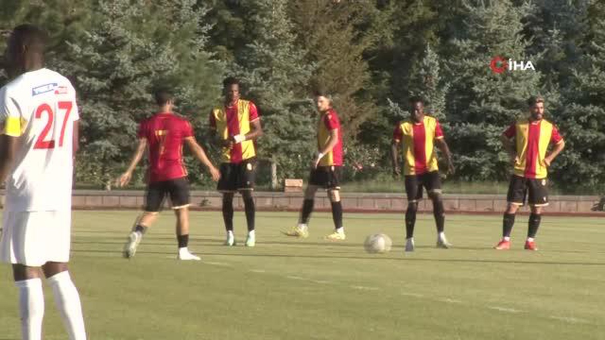 Kayserispor hazırlık maçında Yeni Malatyaspor\'u 3-2 yendi