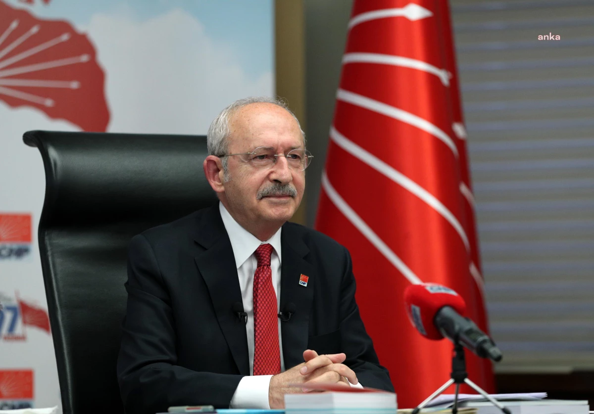 CHP Genel Başkanı Kılıçdaroğlu, Manş Denizi\'ni yüzerek geçen Aysu Türkoğlu\'nu kutladı