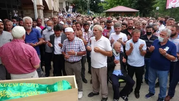 Son dakika haberi | KIZ İSTEME DÖNÜŞÜ KAZADA ÖLEN ANNE-OĞUL, TOPRAĞA VERİLDİ