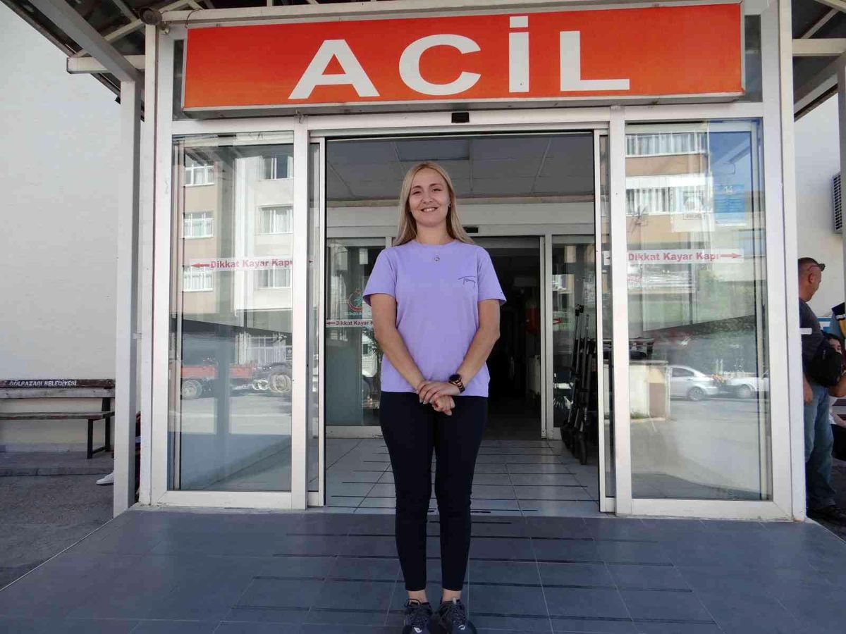 \'Sarı Doktor\' vedasında ağlattı