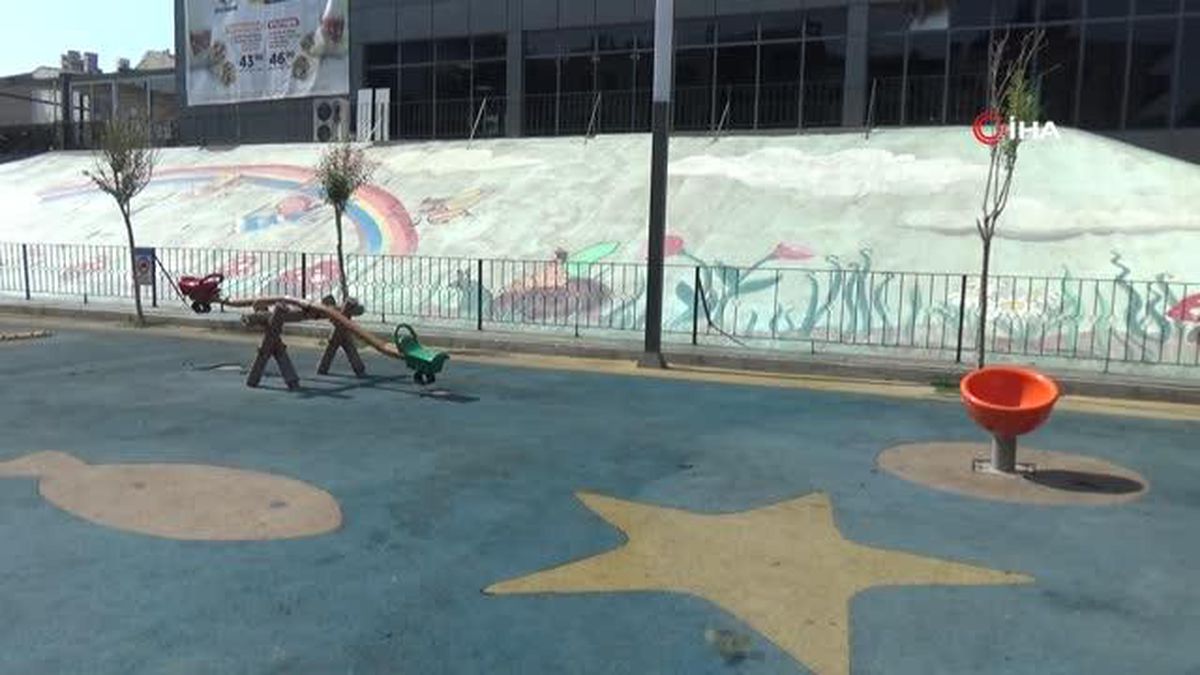Sıcak hava çocukları da etkiledi, parkları boş kaldı