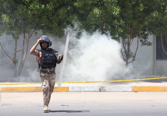Irak iç savaşa mı gidiyor? Sadr destekçileri Yeşil Bölge'yi bastı Irak iç savaşa mı gidiyor? Sadr destekçileri Yeşil Bölge'yi bastı