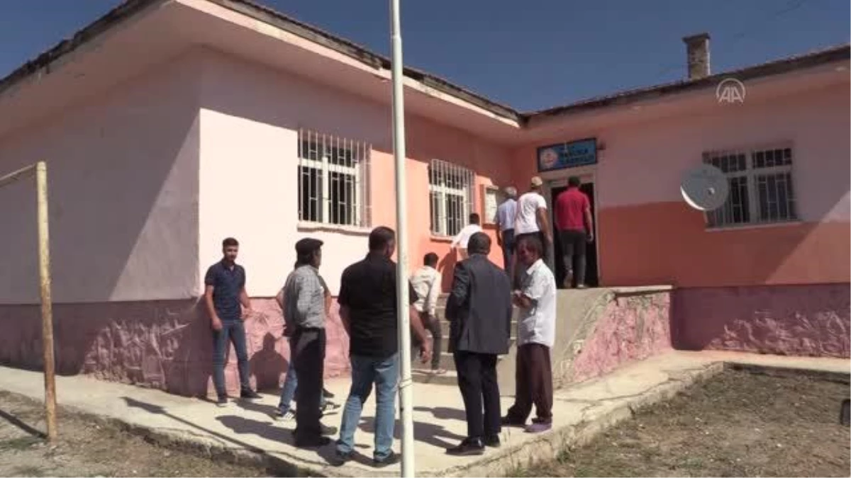 Amasya\'da 4 köy okulu Köy Yaşam Merkezi\'ne dönüştü