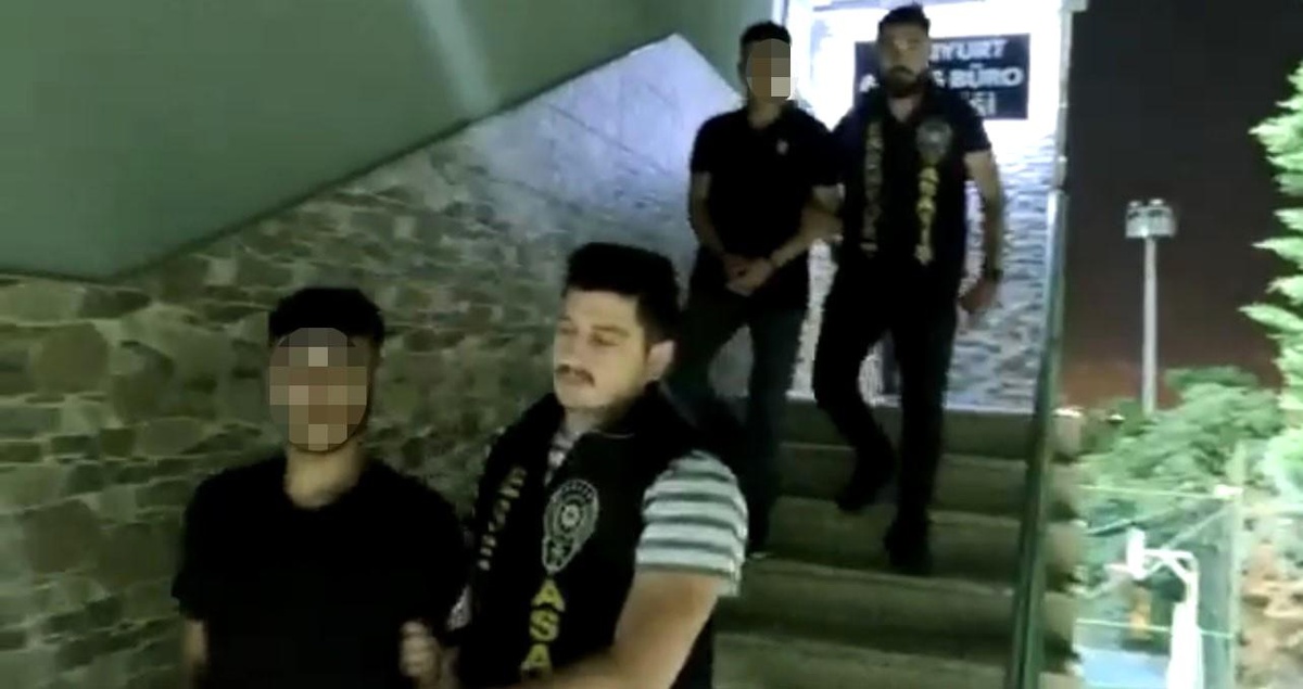 Esenyurt\'ta iş yerlerini haraca bağlayan çete çökertildi