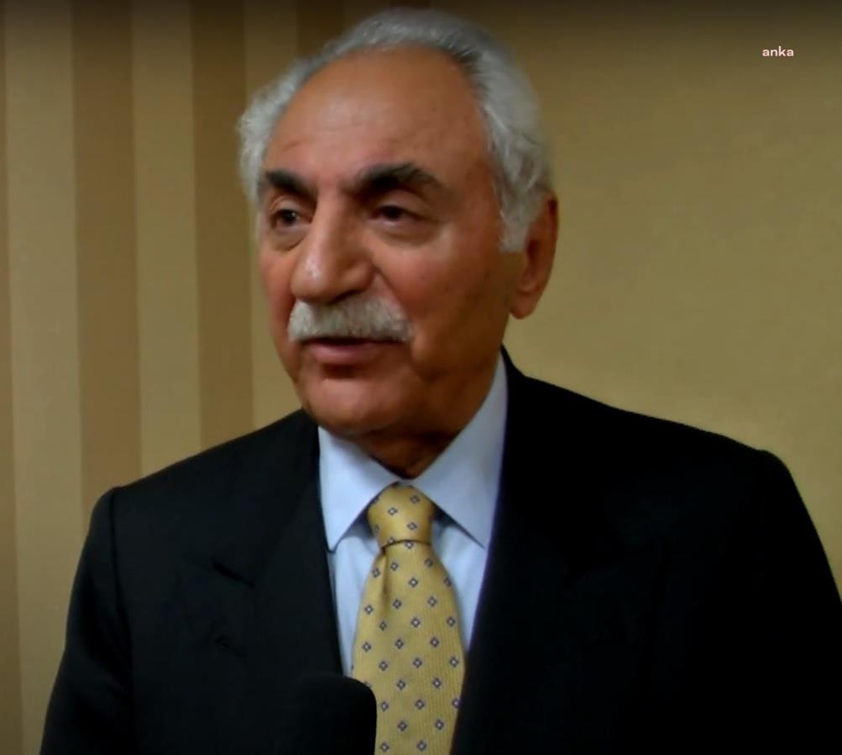 Eski Türkiye Birlik Partisi Genel Başkanı Timisi, Cemevine Saldırılarla İlgili Uyardı: "Ülkeyi Yangın Alanına Dönüştürecek Bir Kıvılcımdır"