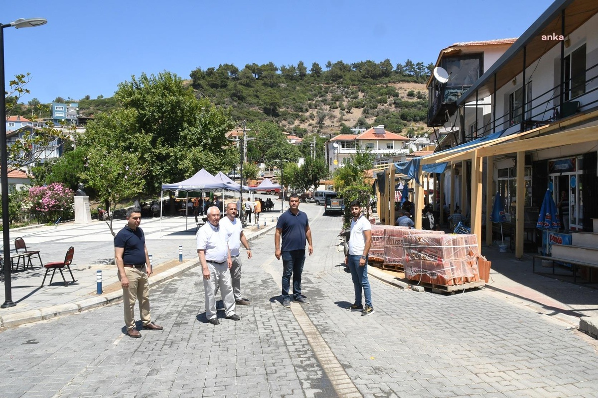 Karabağlar\'da Kavacık Meydanı\'nda Sona Doğru