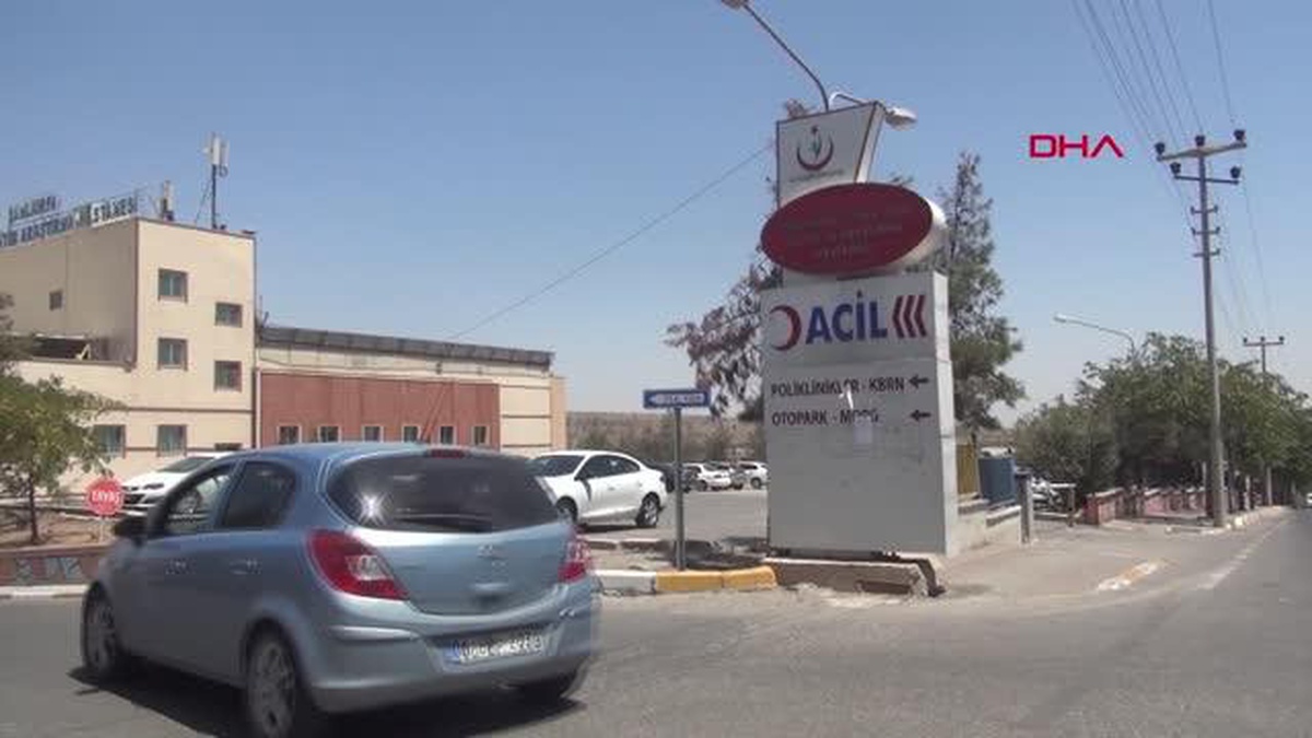 Tel Abyad\'da teröristlerden kontrol noktasına roketli saldırı: 4 asker yaralı